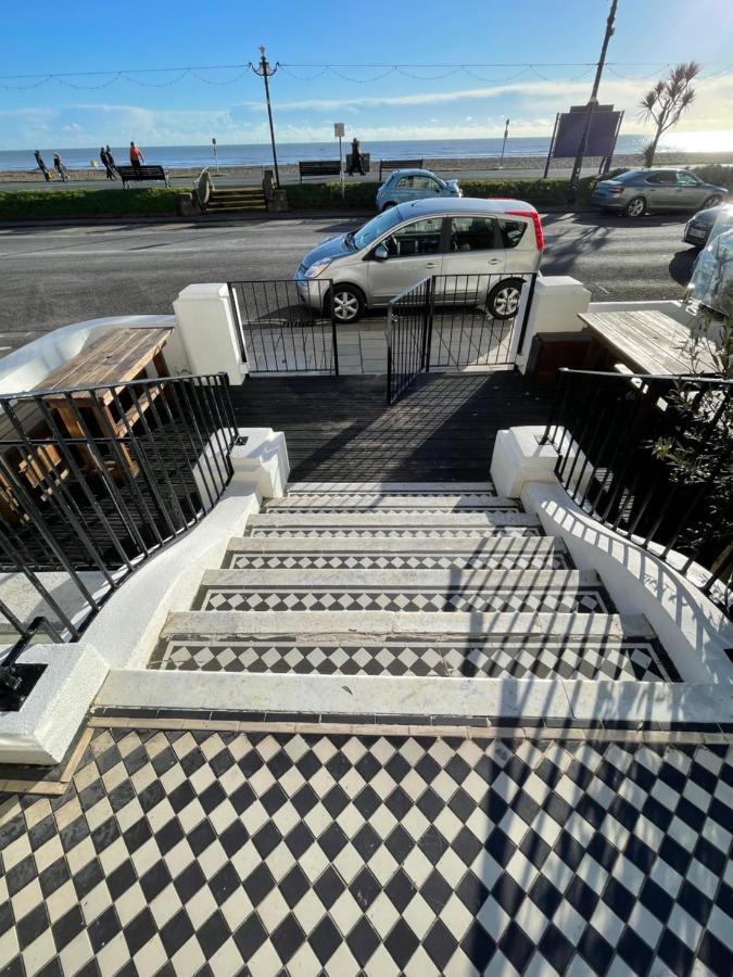 Seaview Flat With Balcony, Spacious 2 Bedroom Вётинг Экстерьер фото