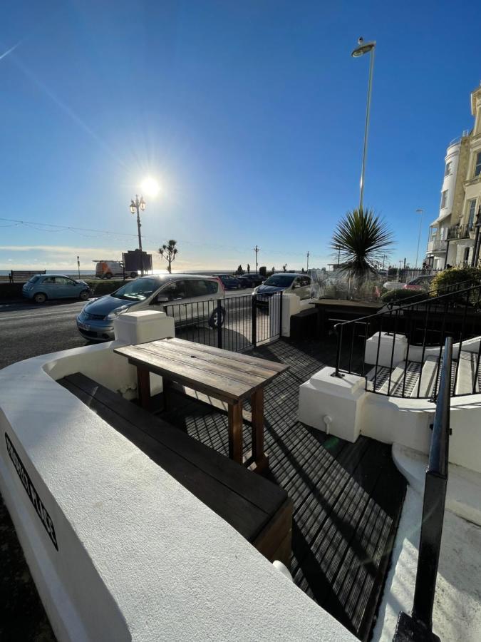 Seaview Flat With Balcony, Spacious 2 Bedroom Вётинг Экстерьер фото