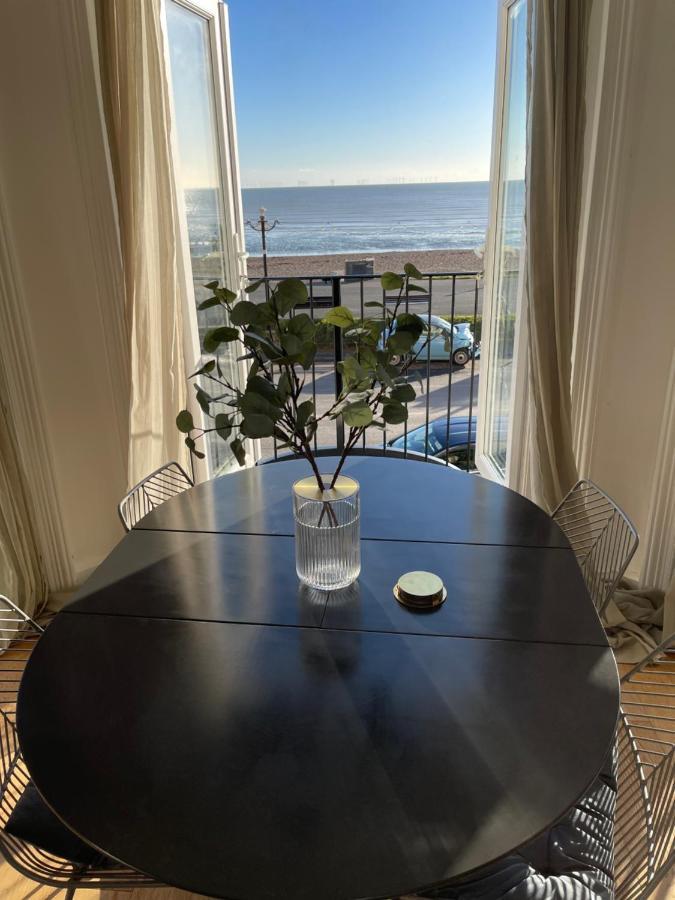 Seaview Flat With Balcony, Spacious 2 Bedroom Вётинг Экстерьер фото